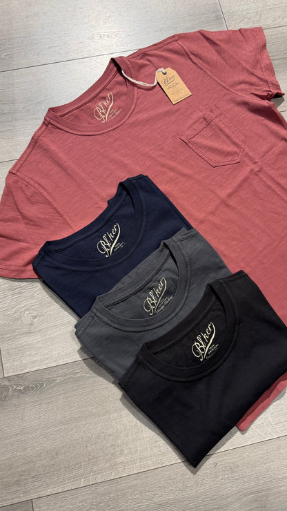 T-shirt Leggera Fiammata Con Taschino