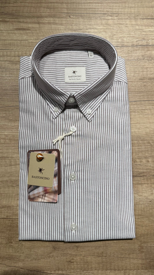 Camicia In Oxford Button Down a Righe Marroni