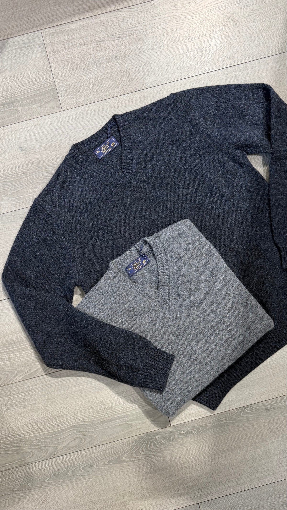 Maglione In Shetland Collo a V